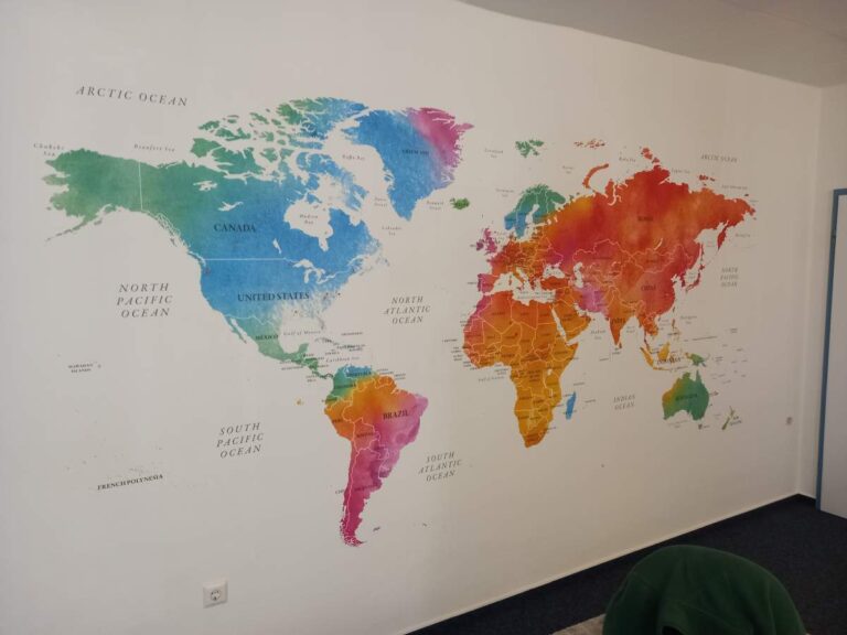 Druk na ścianie tęczowa mapa świata